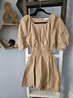 Hersy Khaki Puff Sleeve Cutout Waist Cottage Corw Dress NWOT Size M
